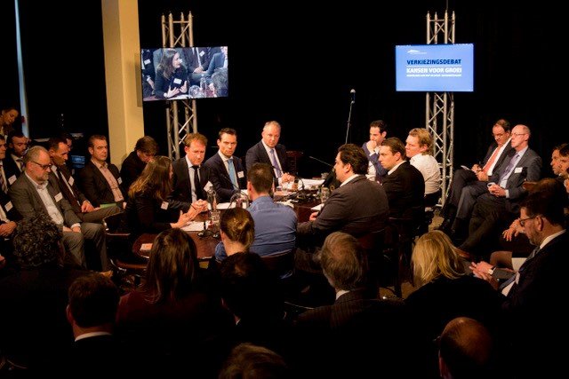 Politiek wil investeren in lucht- en ruimtevaart